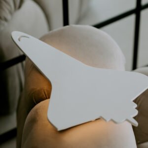 Modernus šviestuvas vaikų kambariui Raketa - sieninins LED šviestuvas